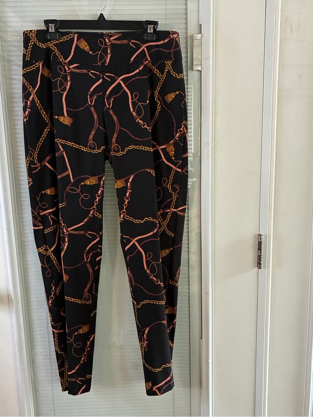 New Directions Black Pants with Rope and Gold Chain Print